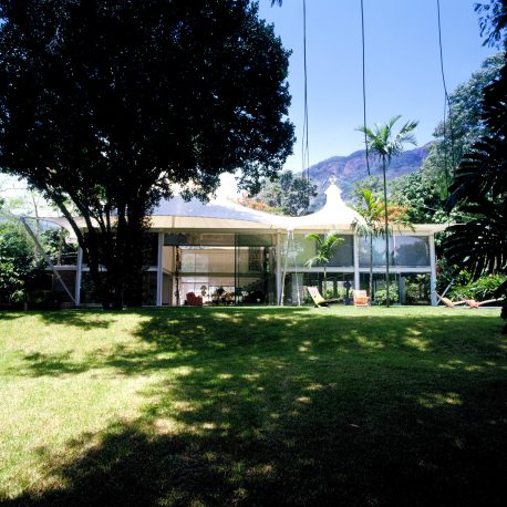  - TENDA HOUSE