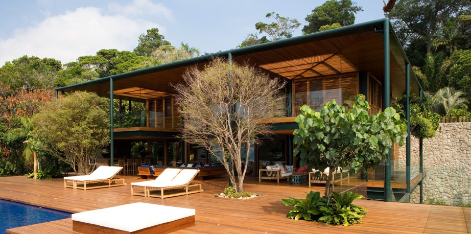  - FW HOUSE