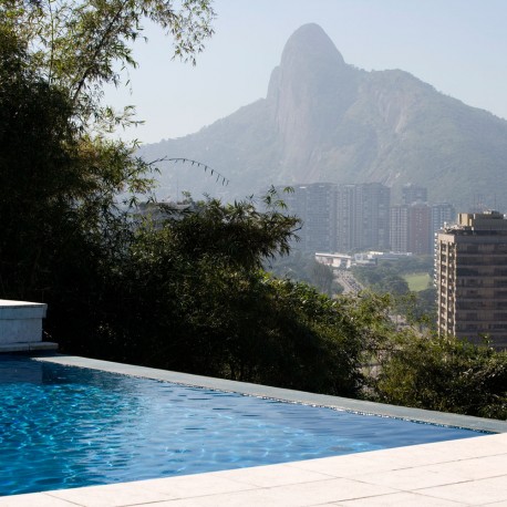  - HORIZONTE HOUSE