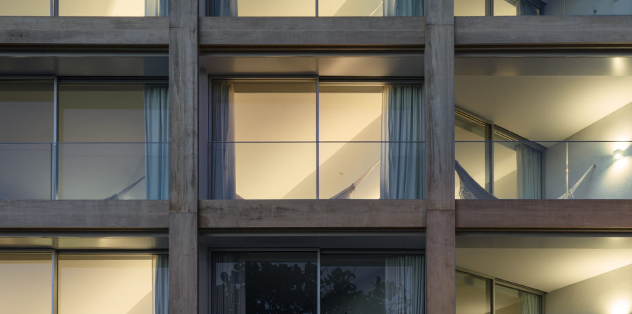  - ARPOADOR HOTEL