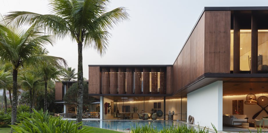  - 3T HOUSE