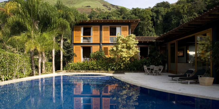  - PASSARELA HOUSE